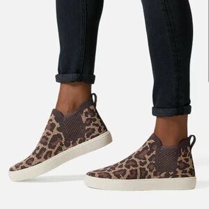 Rothy’s Wildcat Cheetah Print Chelsea Sneaker
